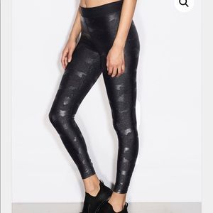 HEROINE SPORT STARDUST CAMO LEGGING
